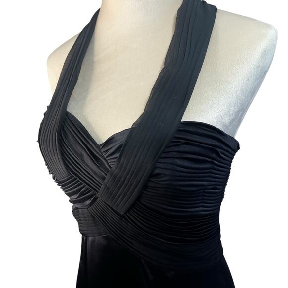 BCBGMaxAzria 100% Silk Halter Dress Women's 6 Black Glam Cocktail Marilyncore - Picture 10 of 13
